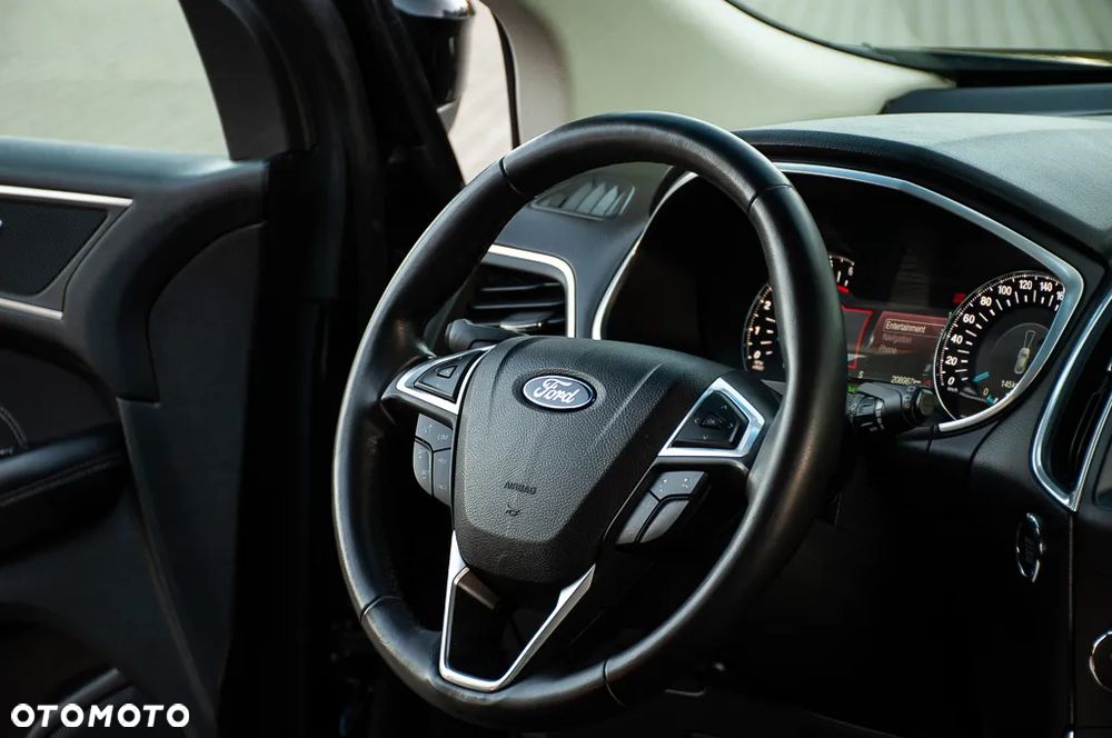 Ford Edge 2.0 TDCi 4WD Sport - 32