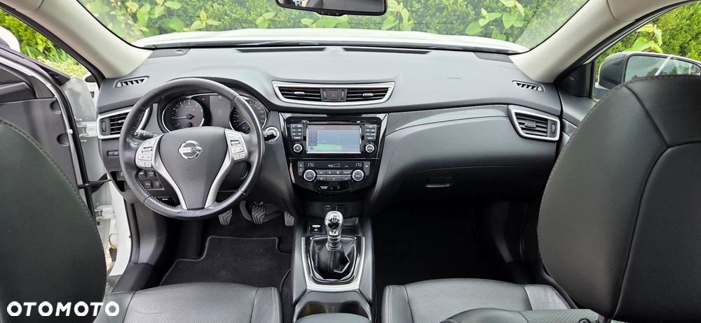 Nissan X-Trail 1.6 DIG-T Tekna - 16