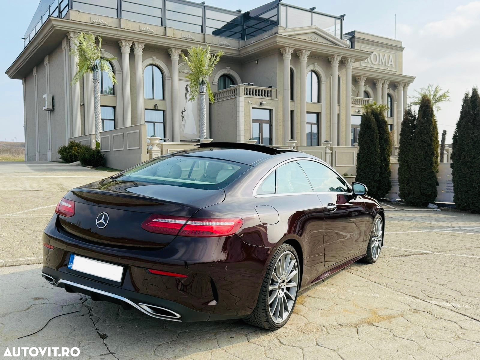 Mercedes-Benz E 220 d Coupe 9G-TRONIC AMG Line - 3