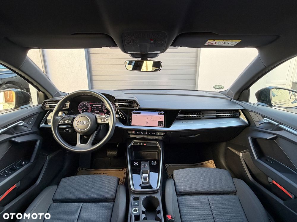 Audi A3 Limousine 1.5 TFSI Sport S tronic - 19