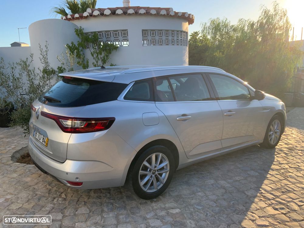 Renault Mégane Sport Tourer 1.6 dCi Intens - 9