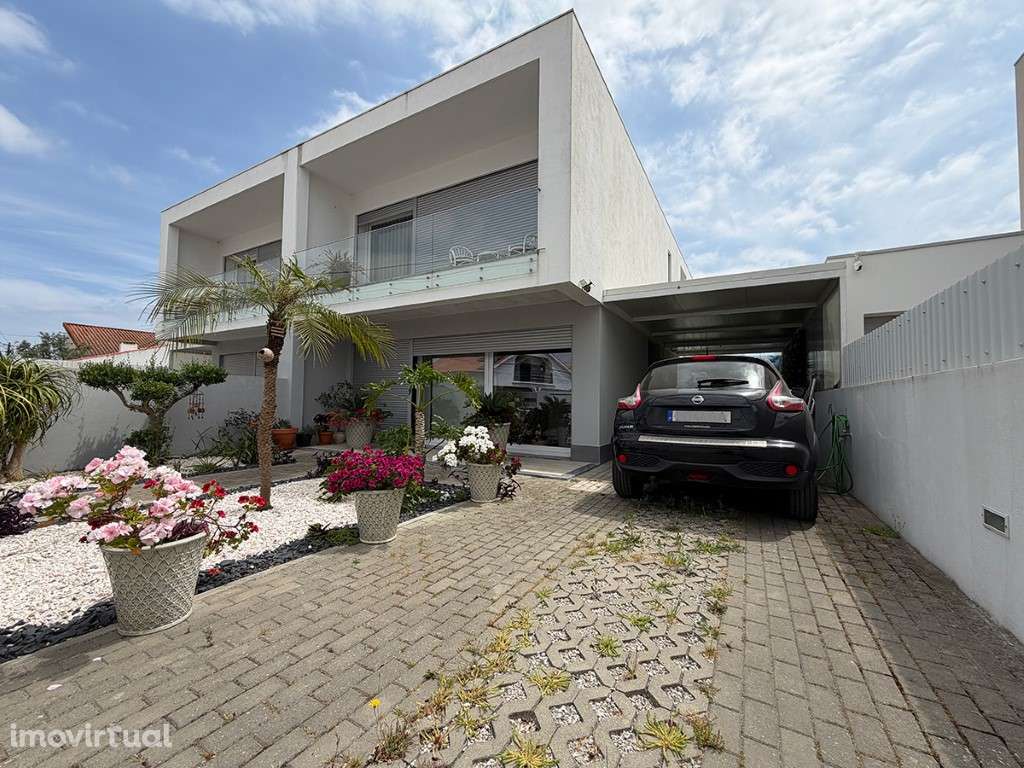 Moradia em Azeitão, T3, como nova - Grande imagem: 2/31