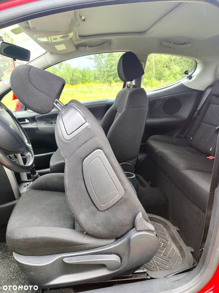Peugeot 207 1.4 16V U Move - 8