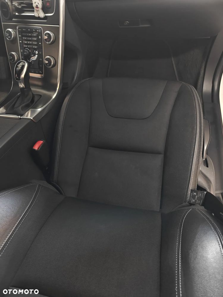 Volvo S60 D4 Drive-E Momentum - 15