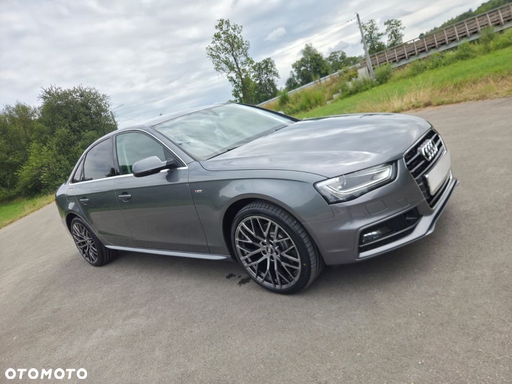 Audi A4 Limousine - 2