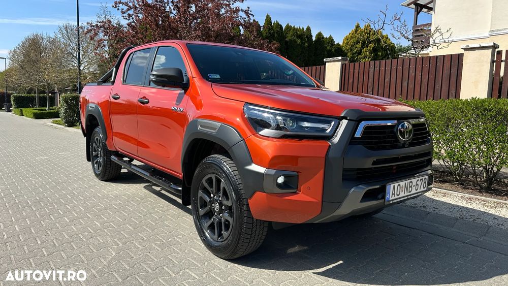 Toyota Hilux 2.8D 204CP 4x4 Double Cab AT MHEV Invincible Color Edition (3E5) - 6
