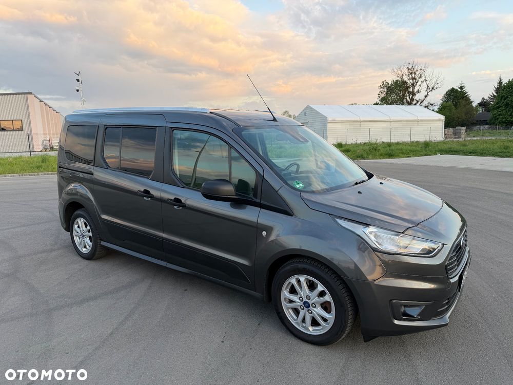 Ford Tourneo Connect Grand - 25