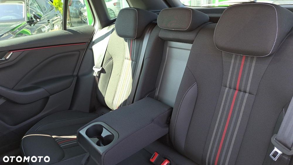 Skoda Kamiq 1.0 TSI Monte Carlo DSG - 27