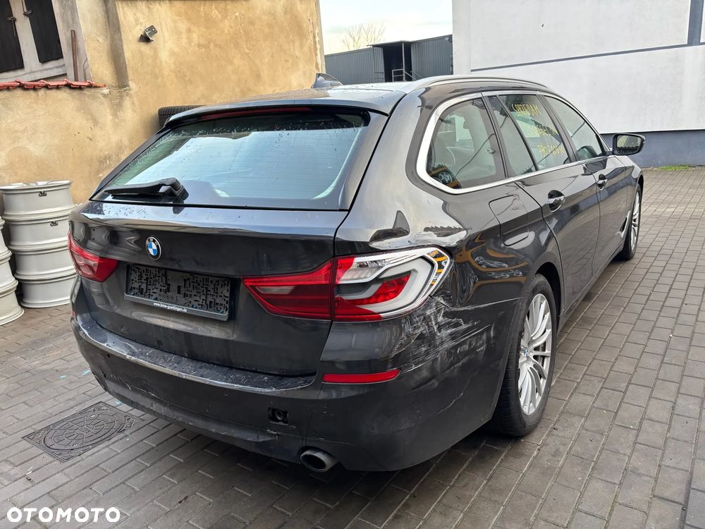 BMW Seria 5 520d - 5