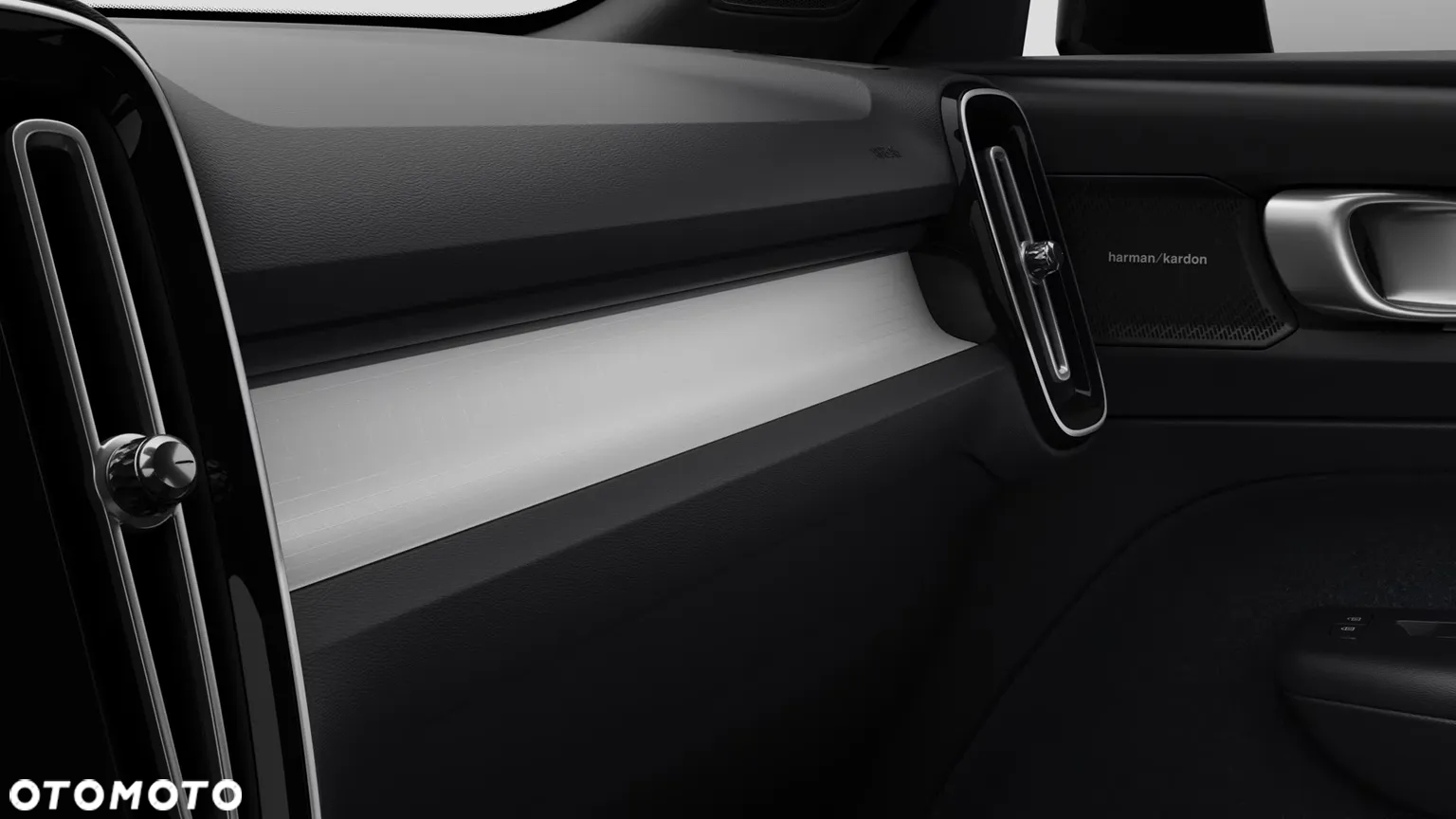 Volvo XC 40 B3 Plus Dark - 9