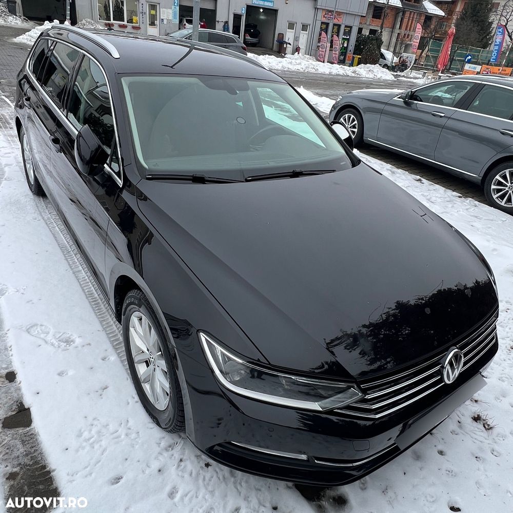 Volkswagen Passat 2.0 TDI DSG Comfortline - 12