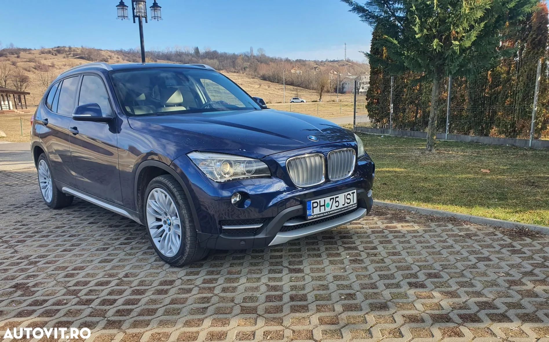 BMW X1 xDrive18d Aut. - 1