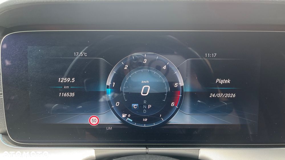 Mercedes-Benz Klasa E 300 d 9G-TRONIC AMG Line - 26