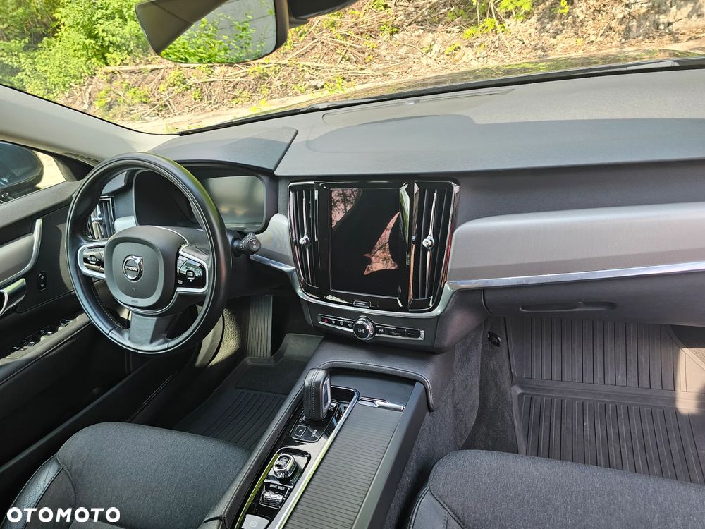 Volvo V90 B4 D Plus Dark - 25