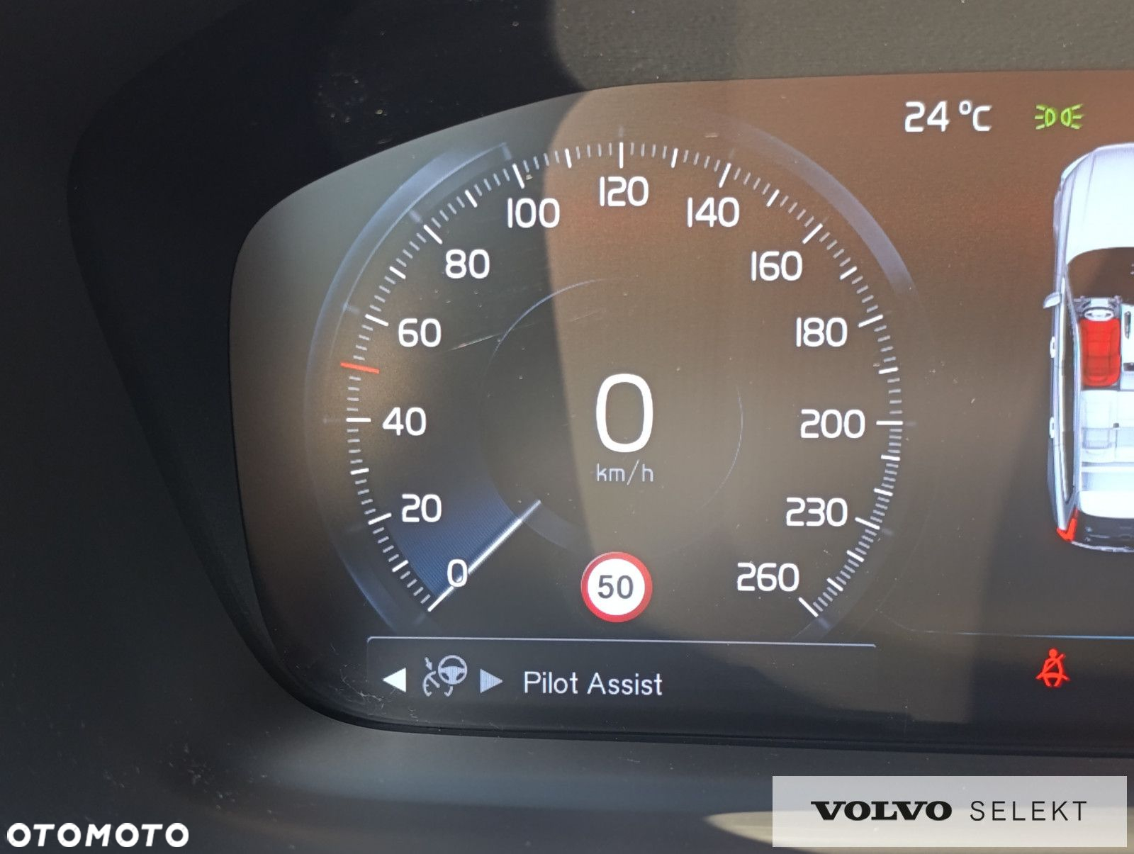 Volvo V90 Cross Country - 23