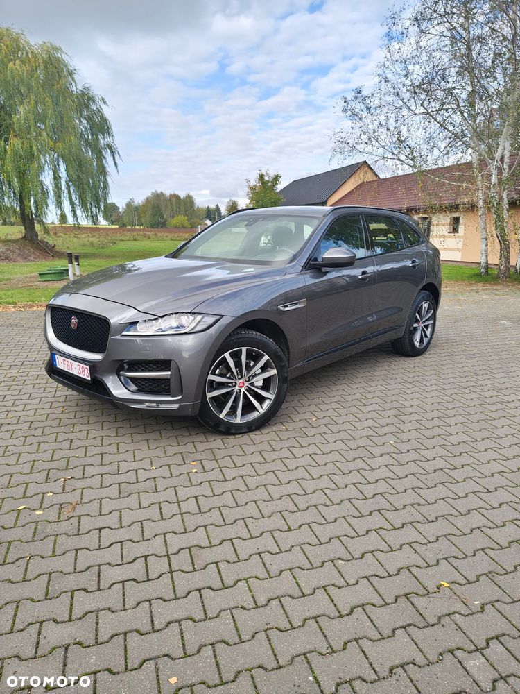 Jaguar F-Pace - 9