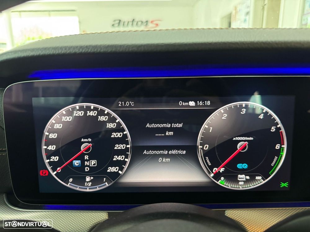 Mercedes-Benz E 300 de AMG Line - 24