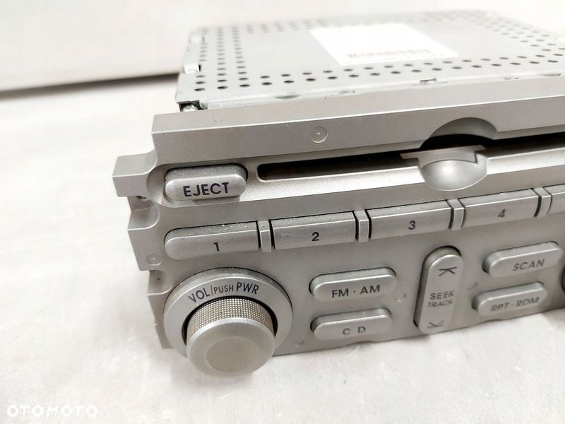 ENDEAVOR RADIO FABRYCZNE PANEL WYŚWIETLACZ ZESTAW - 4