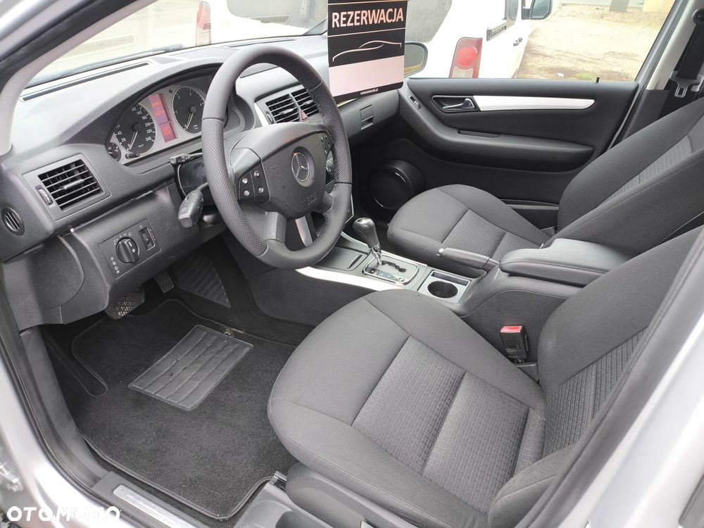 Mercedes-Benz Klasa B 180 CDI Autotronic - 15