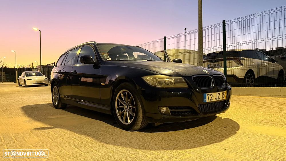 BMW 318 d - 23