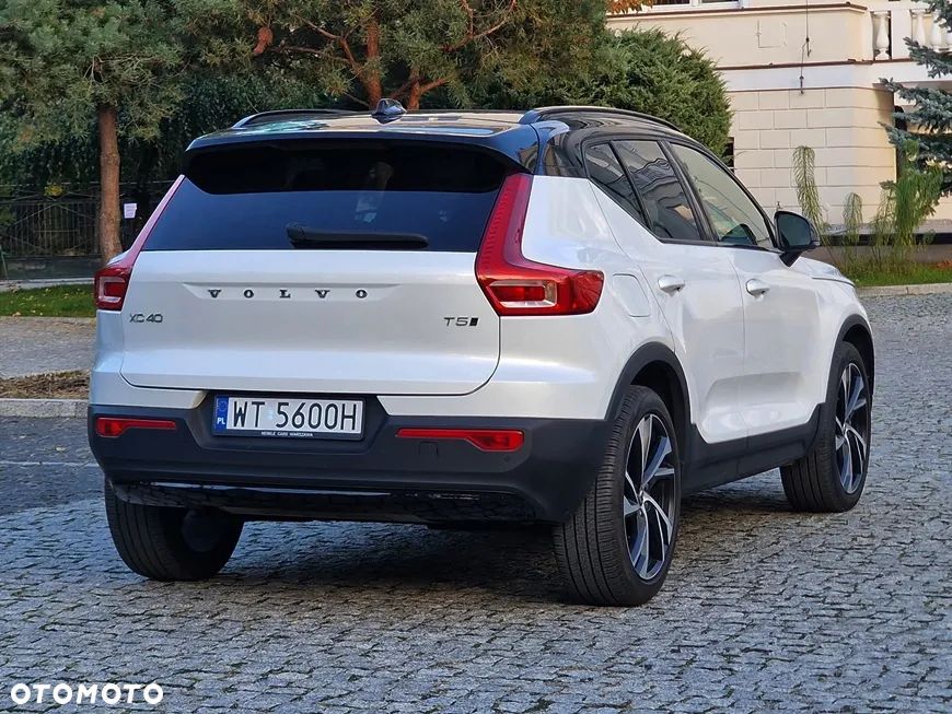 Volvo XC 40 T5 AWD R-Design - 12