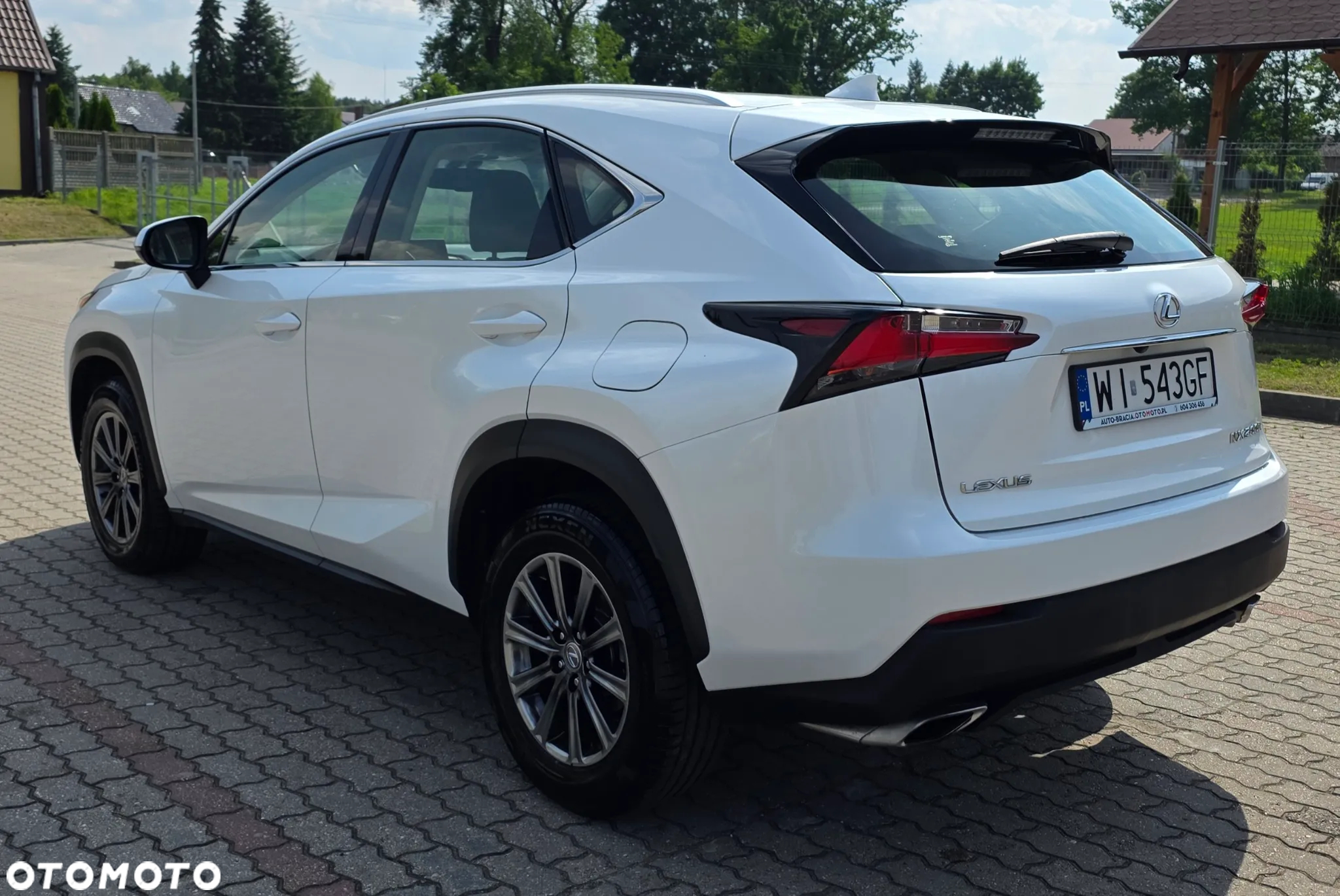 Lexus NX 200t Prestige AWD - 8