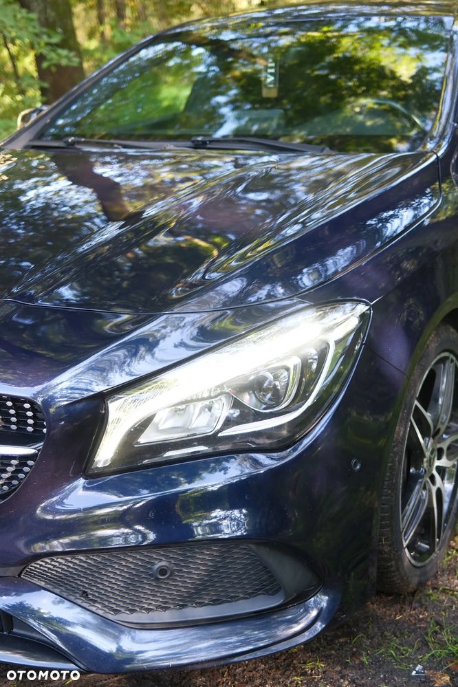 Mercedes-Benz CLA 200 d 4-Matic - 25