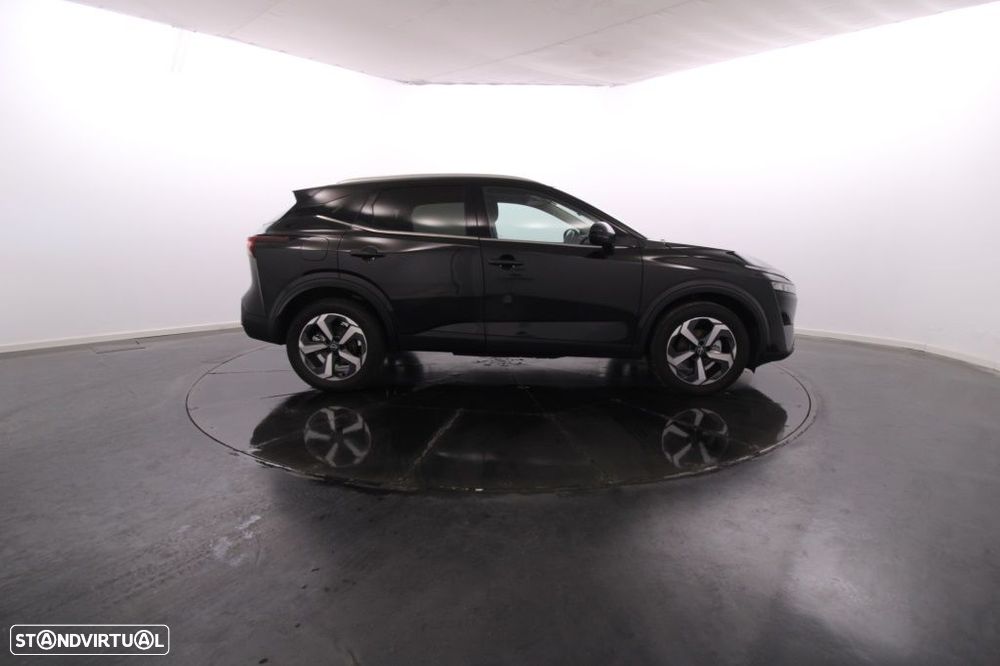 Nissan Qashqai 1.3 DIG-T N-Connecta LED+SKY - 9
