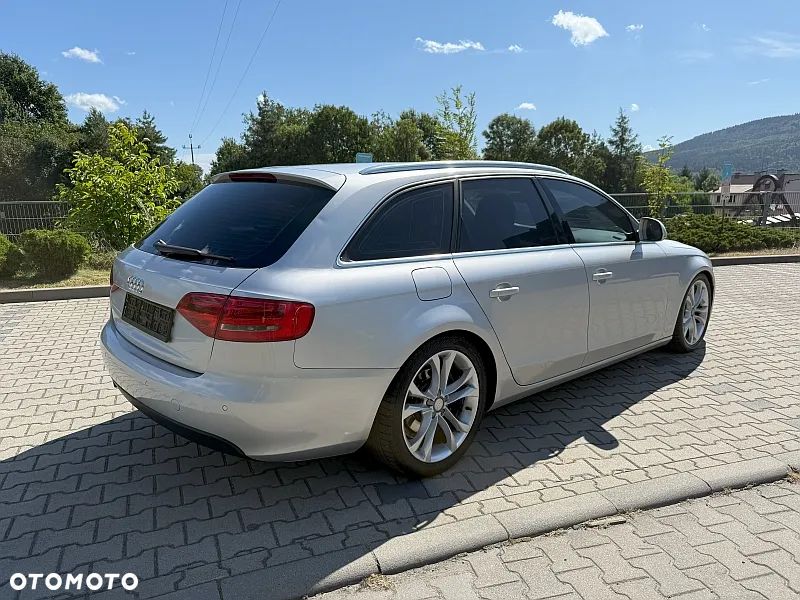 Audi A4 Avant 2.0 TDI DPF quattro - 4