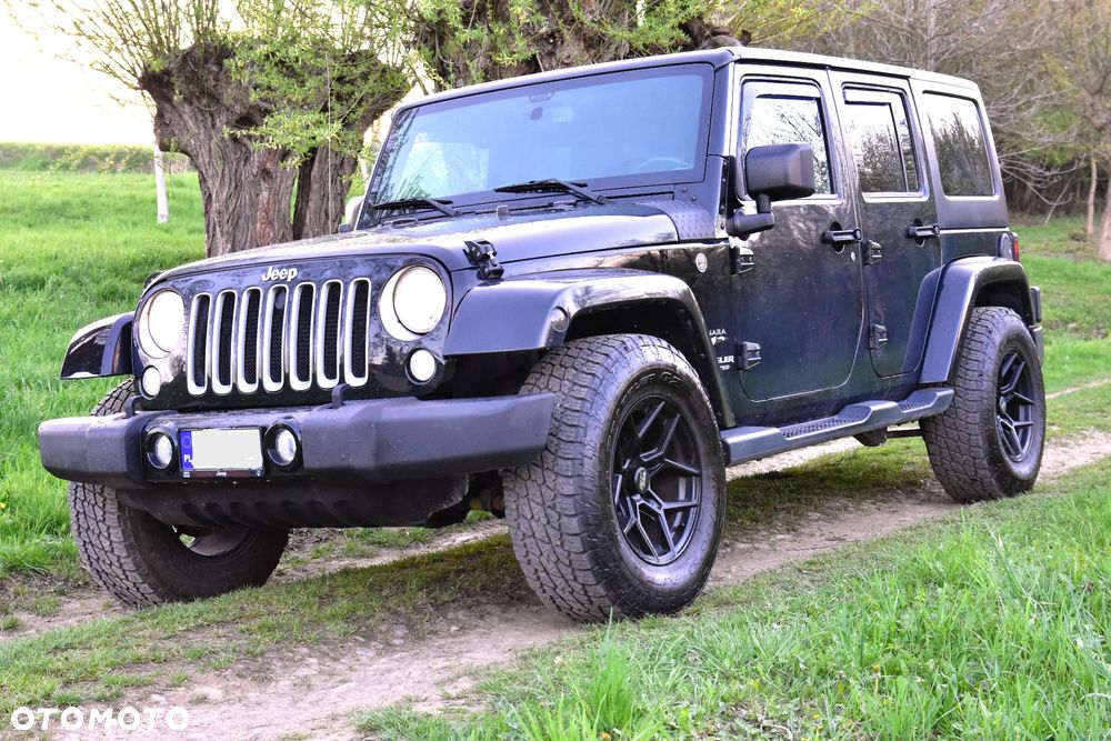 Jeep Wrangler 3.6 Unlim Sahara - 3