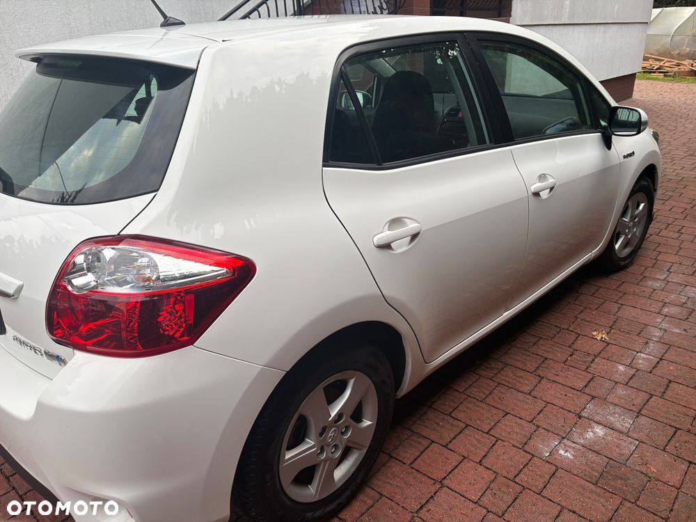 Toyota Auris - 11