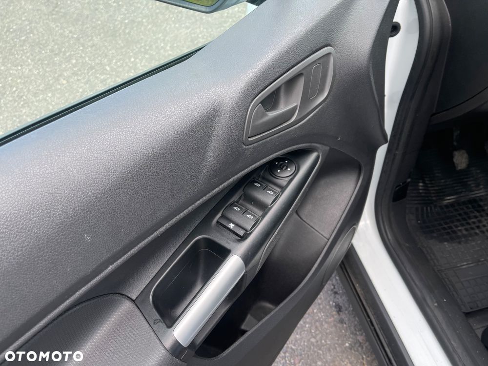 Ford Tourneo Connect 1.5 EcoBlue Start-Stop Active - 10