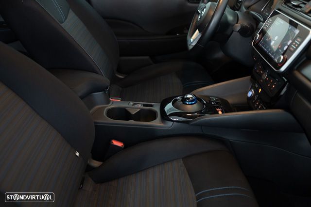 Nissan Leaf N-Connecta Full Led - 25