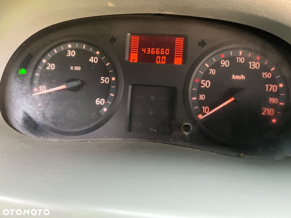 Renault Trafic - 9