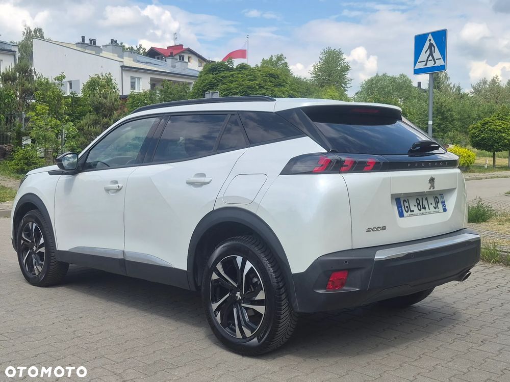 Peugeot 2008 - 13