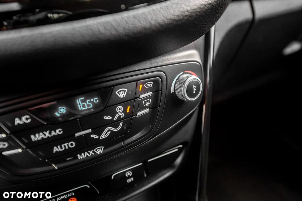 Ford B-MAX 1.0 EcoBoost Titanium - 25