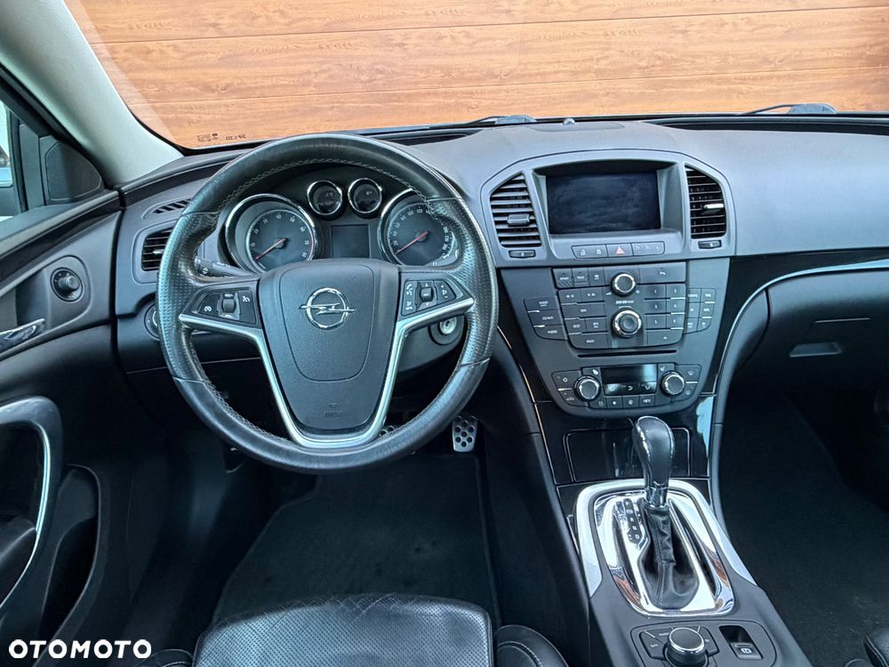 Opel Insignia 2.0 T Sport - 10