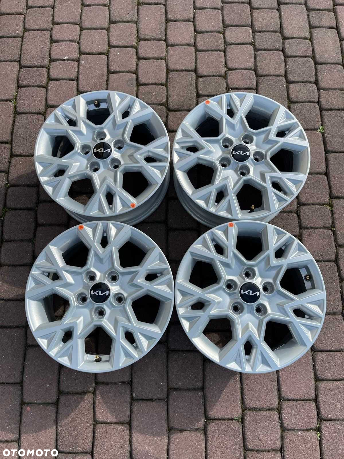 Oryginalne alufelgi Kia 5x114,3 16 cali Ceed Optima Carens NOWY MODEL - 4