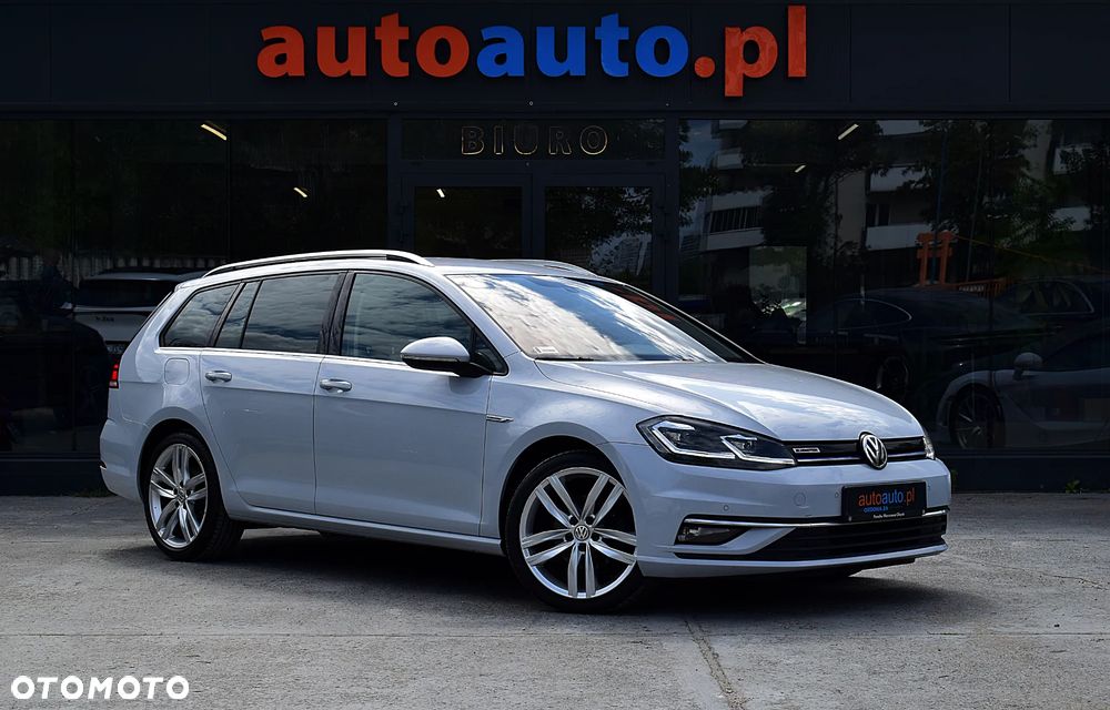 Volkswagen Golf 1.5 TSI BMT Comfortline DSG - 3