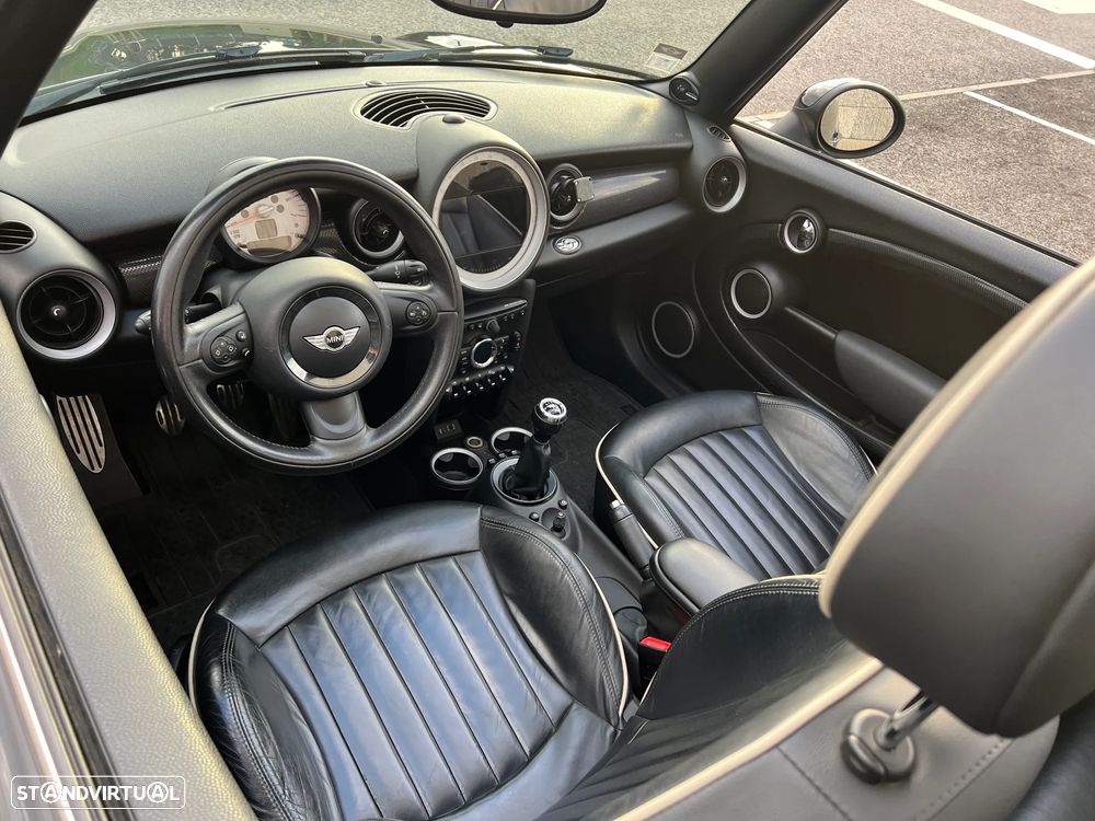 MINI Cabrio Cooper SD - 9