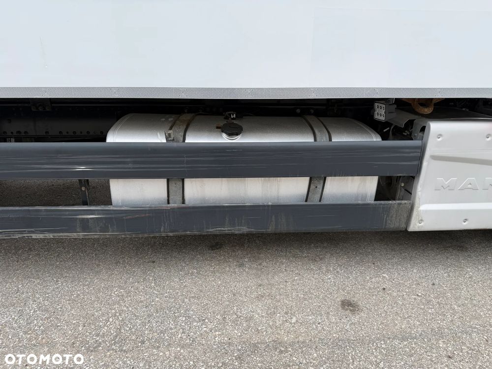 MAN TGX 26.400 6X2*4 EURO6 + SIDE OPENING - 17