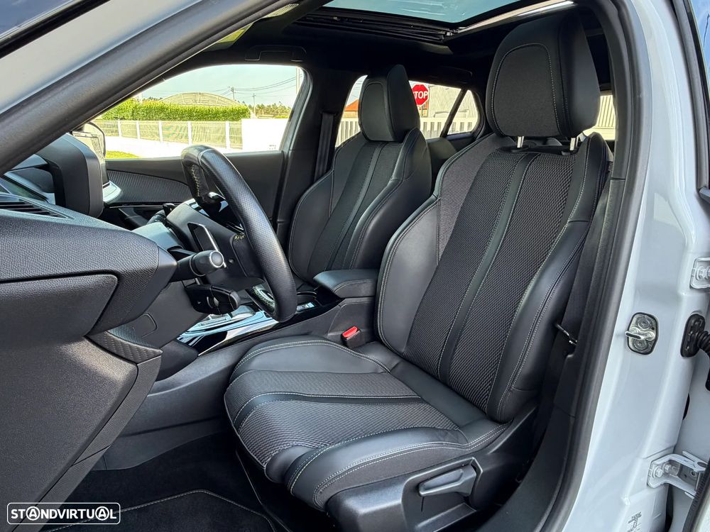 Peugeot 2008 1.2 PureTech GT EAT8 - 8