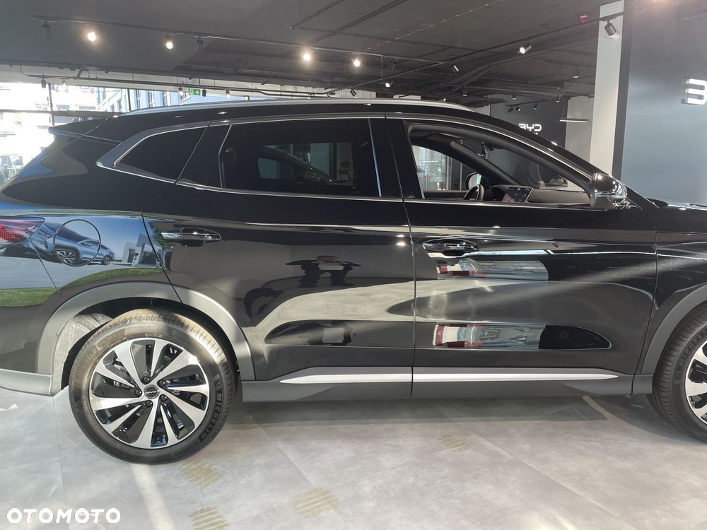 BYD Seal U DM-i 1.5T Design AWD - 3