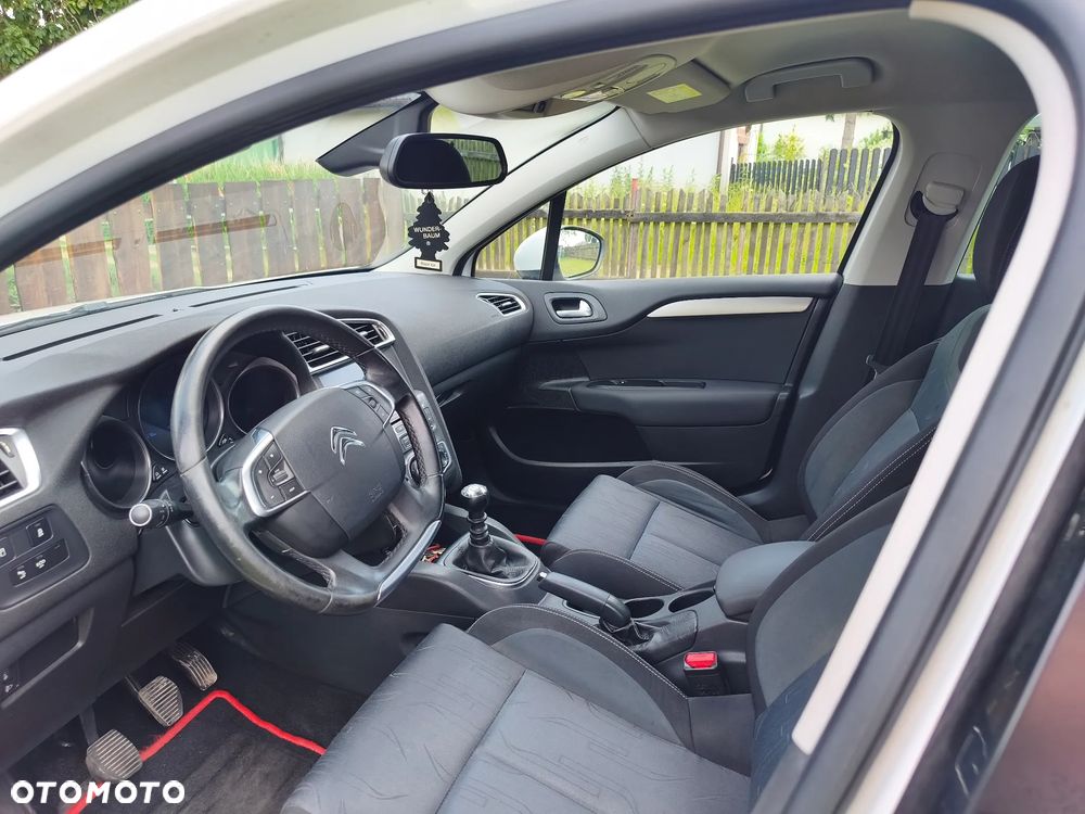 Citroën C4 1.6 HDi Exclusive - 9