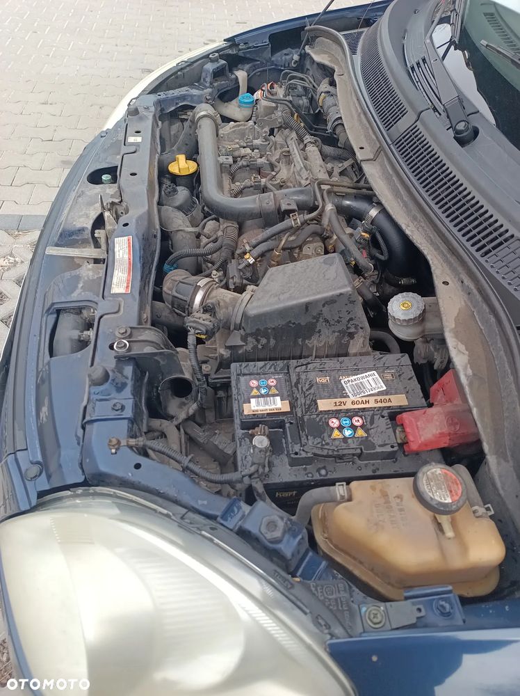 Suzuki Swift - 11