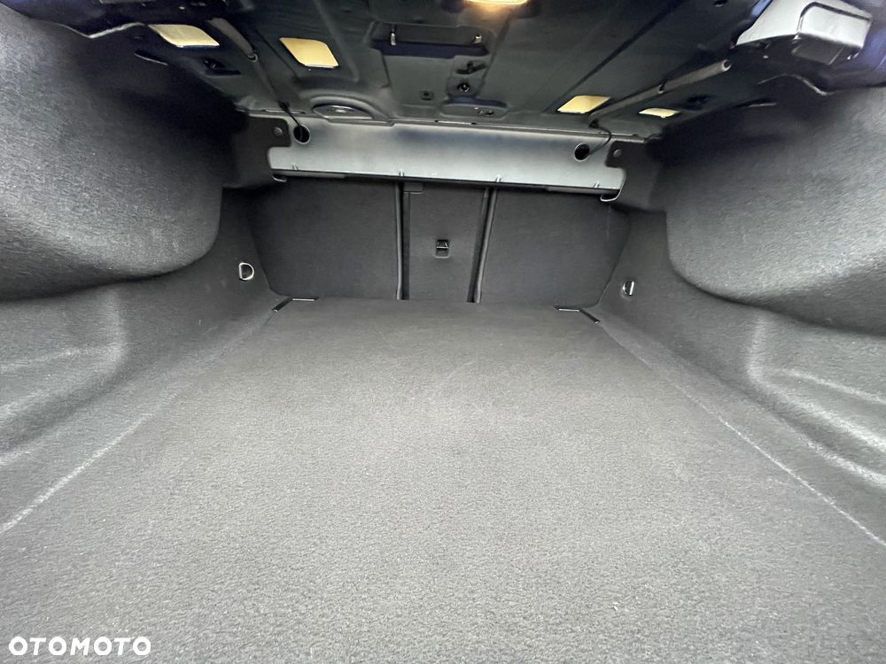 Mercedes-Benz CLA 200 mHEV AMG Line 7G-DCT - 14
