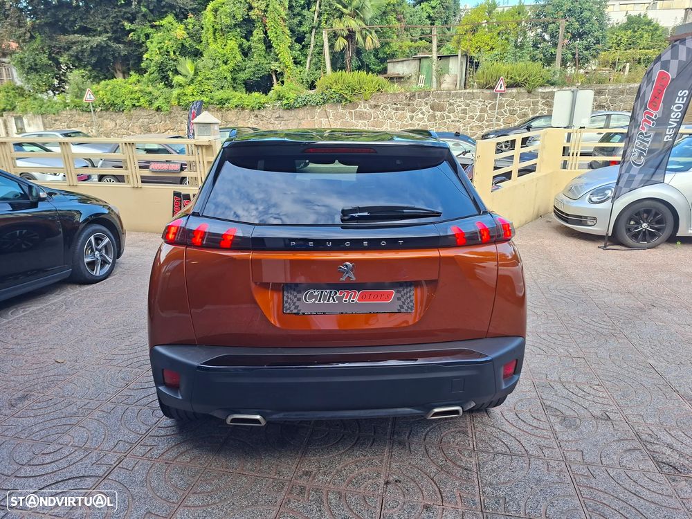 Peugeot 2008 PureTech 130 Stop&Start GT-Line Edition — fotografia 11