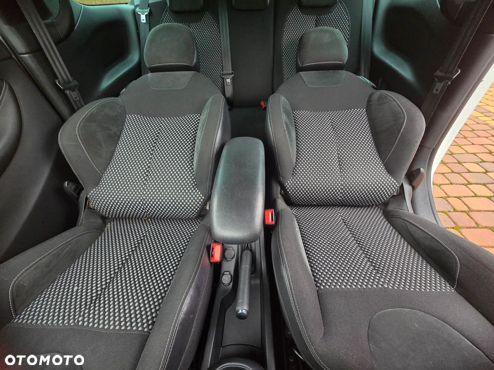 Citroën DS3 1.2 VTi Chic - 24