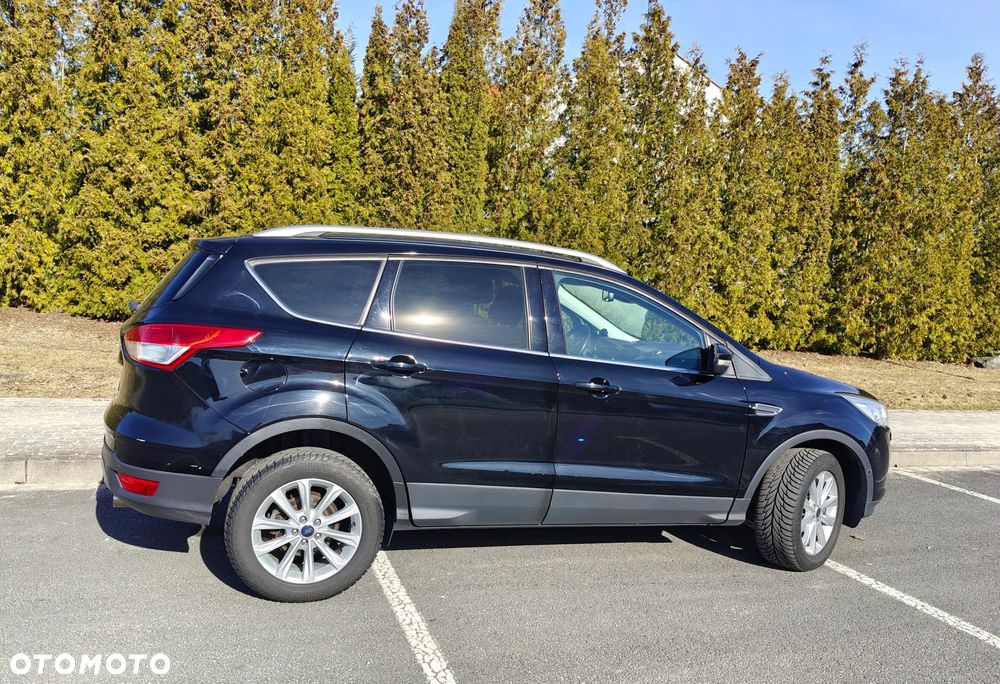 Ford Kuga - 2