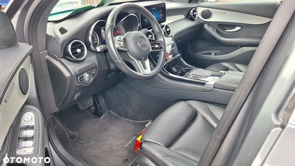 Mercedes-Benz GLC 200 4-Matic - 8